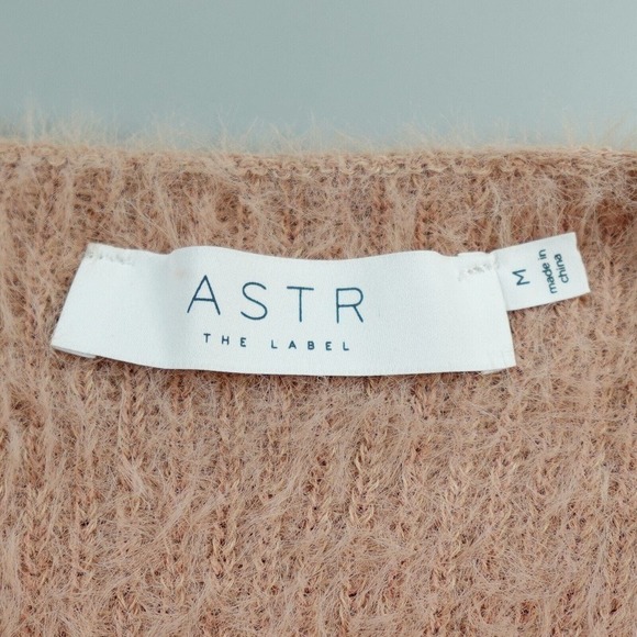 ASTR The Label Lorain Cardigan Womens Medium Pink Clay Fuzzy Cropped Timeless - Picture 2 of 13